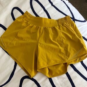 NEVER WORN LULULEMON SHORTS!!🦋🤍✨